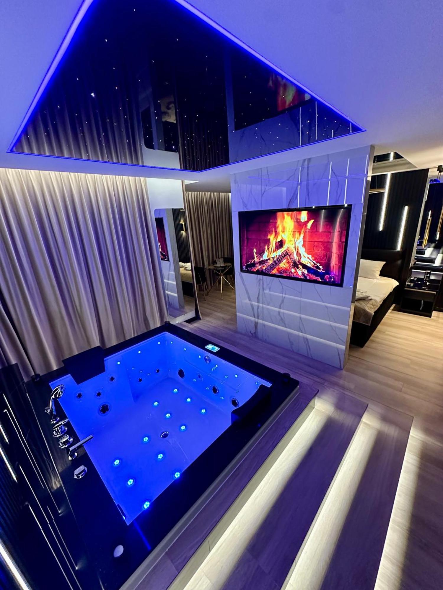 Masarska 6 Vip Apartamenty Jacuzzi Krakov Exteriér fotografie